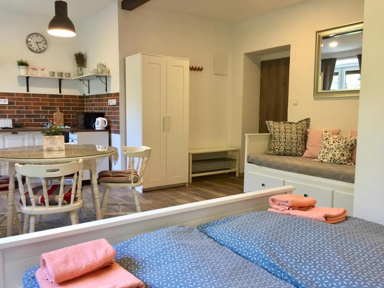 Český Krumlov Apartments Pod Kamenem מראה חיצוני תמונה